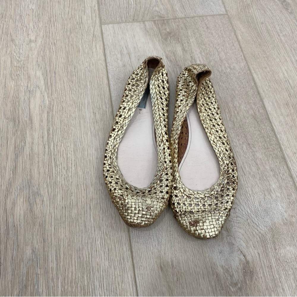 Prada Vtg Gold Woven Leather Flats 38.5